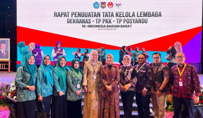 Ketua TP PKK Kabupaten Merangin, Lavita Syukur, menghadiri Rapat Penguatan Tata Kelola Lembaga Dekranas, TP PKK, dan TP Posyandu se-Indonesia Bagian Barat di Hotel Bidakara, Jakarta Selatan, pada Senin (21/9).(poto: kominfo).