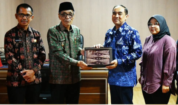 Wakil Bupati Batang Hari H Bakhtiar memimpin audiensi bersama jajaran Kementerian Kebudayaan RI di Jakarta pada Rabu (16/9/2026).(poto: istimewa).