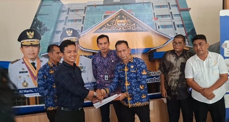Direktur RSUD Raden Mattaher Jambi, drg. Iwan Hendrawan, M.A.R.S.(poto: jamberita.com).