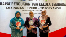 Ketua Tim Penggerak PKK Kota Sungai Penuh, Ny. Sri Kartini Alfin, S.Kep., Ns., menghadiri agenda penguatan tata kelola lembaga di Hotel Bidakara, Jakarta Selatan, Senin (20/9/2026).(poto: istimewa).