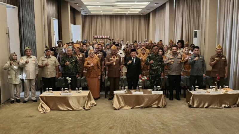 Gubernur Jambi Al Haris meresmikan pembukaan Musda LVRI Jambi 2026 di Hotel Luminor, Kota Jambi, Kamis (17/9/2026).(poto: jambiprima.com).