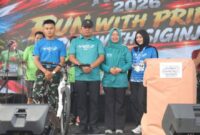 Wakil Bupati Tebo Nazar Efendi S.E., M.Si., turut meramaikan agenda ajang Siginjai Run 2026 Tebo di Lapangan Garuda, Kabupaten Tebo, Minggu (13/9/2026).(poto: jambiprima.com).