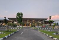 Penerbangan Jambi Jakarta dibatalkan secara menyeluruh pada Senin (7/9/2026) setelah pengelola memutus operasional Bandara Soekarno-Hatta (CGK).(poto: jamberita.com).