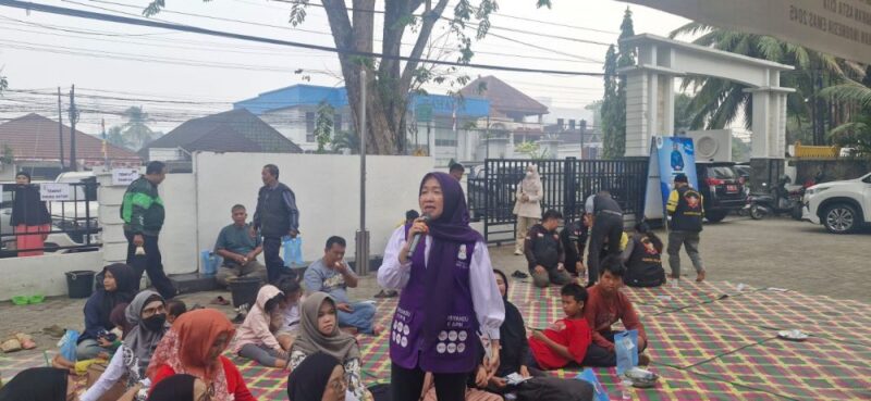 TP-PKK Jambi, Perkimtan, dan BP3KP Sumatera IV bersinergi memperkuat program penyediaan rumah layak huni sekaligus mengimbau kewaspadaan karhutla.(poto: jamberita.com).
