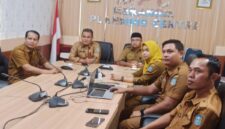 Pemerintah Kabupaten Merangin mengikuti Rapat Koordinasi Pengendalian Inflasi Daerah secara virtual dari Ruang MPC Bappeda Kabupaten Merangin, Senin (14/9).(poto: kominfo).