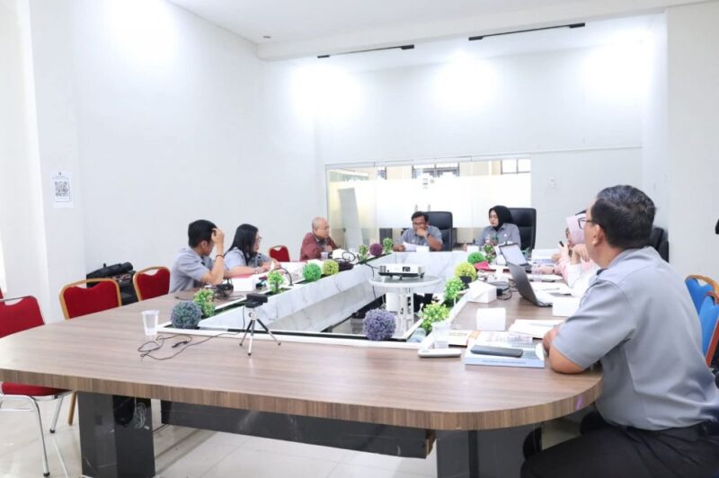 Majelis Pengawas Notaris merekomendasikan sanksi notaris bermasalah jambi berupa pemberhentian sementara hingga pembinaan tertulis bagi empat pejabat publik.(poto: jamberita.com).