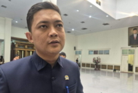 Ketua DPRD Provinsi Jambi Muhammad Hafiz menyampaikan kabar tersebut setelah memimpin rapat paripurna pengambilan keputusan dewan.(poto: istimewa).