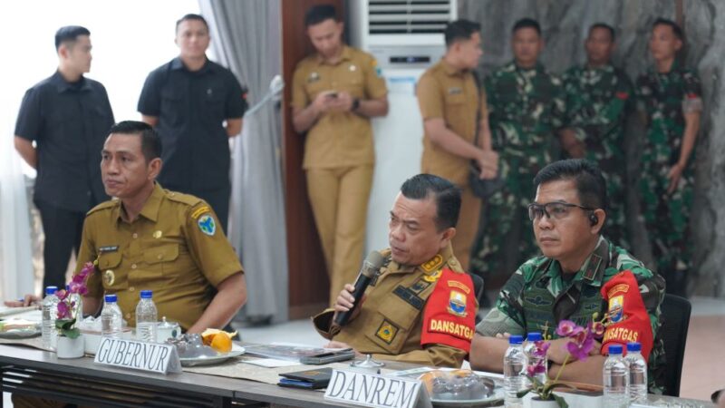 Bupati Batanghari M. Fadhil Arief memfasilitasi Rapat Koordinasi Penanganan Kebakaran Hutan dan Lahan Provinsi Jambi.(poto: jamberita.com).