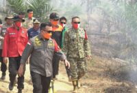 Kasiops Korem 042/Gapu Kolonel Inf Wahyu Alfiyan Arisandi mendampingi Gubernur Jambi Dr. H. Al Haris meninjau lokasi Taman Hutan Raya Sultan Thaha Syaifuddin, Kabupaten Batang Hari, pada Jumat (4/9/2026).(poto: jamberita.com).