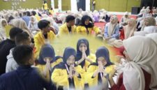UBR Jambi bersiap menyambut ratusan mahasiswa baru PKKMB sekaligus mendeklarasikan komitmen kampus bebas narkoba dan perundungan.(poto: jamberita.com).