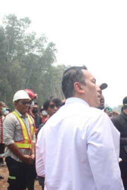 Wagub Jambi dan Wamen LH Cek Penanganan Karhutla Tanjung Jabung Timur