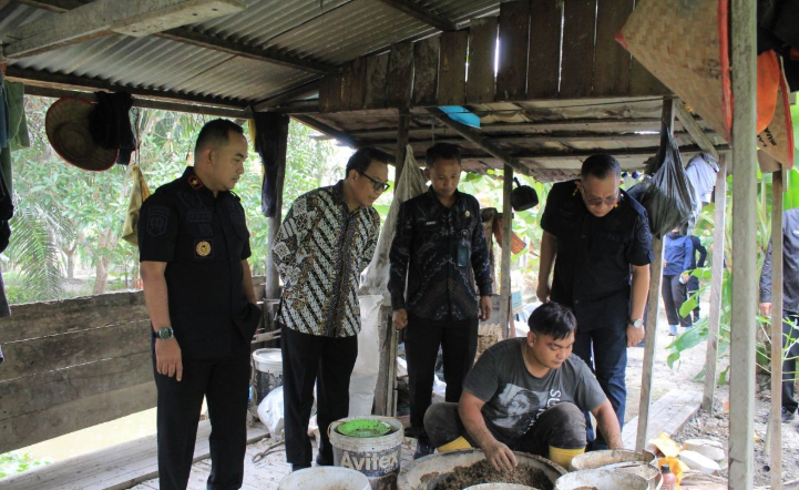Kepala Kantor Wilayah Direktorat Jenderal Pemasyarakatan Jambi memimpin langsung kegiatan monev Lapas Kuala Tungkal pada Jumat (11/09).(poto: istimewa).
