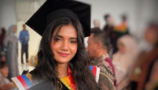 Sadia Amjad mahasiswi Pakistan lulus cum laude IPK 3,98 di UNJA.(poto: istimewa).