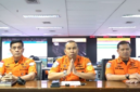 Deputi Operasi Basarnas Edy Prakoso (kiri) mengonfirmasi insiden maritim ini saat memberikan keterangan di Jakarta pada Selasa malam.(ist).