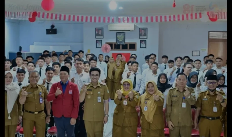 Kegiatan pembekalan calon peserta magang ini berlangsung di Aula Dinas Tenaga Kerja, Koperasi, dan UMKM Kota Jambi, Selasa (01/09/2026).(poto: istimewa).