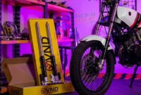 Merek komponen otomotif VND kembali meluncurkan produk aftermarket terbaru berupa Shock Depan VND AK111 khusus untuk Yamaha RX King.(poto: beritabalap.com).