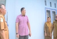 Bupati Merangin M. Syukur menggelar inspeksi mendadak di Dinas PPKB serta Dinas Perikanan pada Selasa, 1 September.(poto: meranginkab).