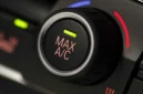 Ini penyebab AC mobil tidak dingin.(poto: ist).
