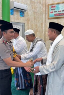 Polres Muaro Jambi Kenalkan Call Center 110 di Mendalo Darat