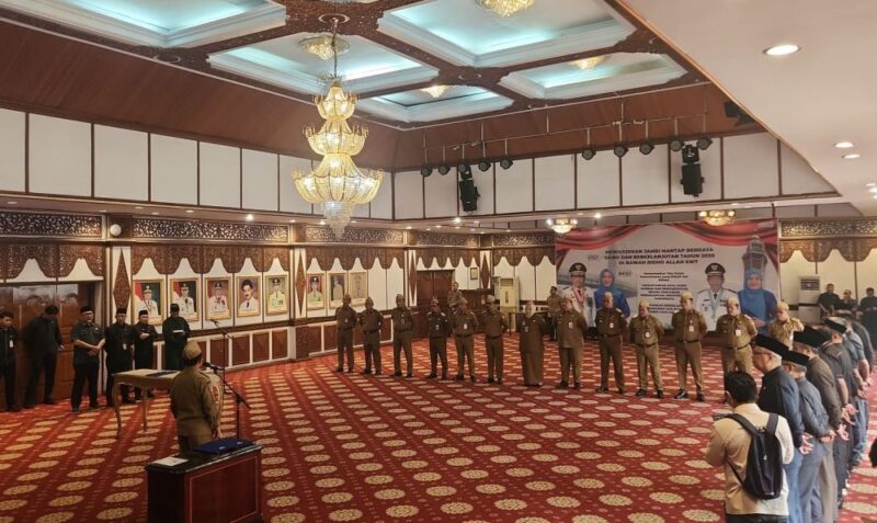 Gubernur Jambi Al Haris menuntaskan agenda pelantikan pejabat eselon II di lingkungan Pemerintah Provinsi Jambi pada Jumat.(poto:  jamberita.com).