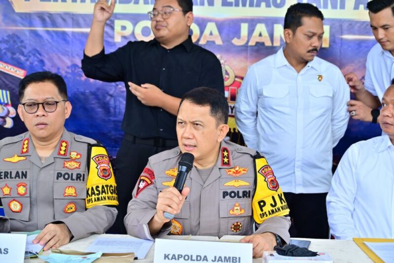 Kapolda Jambi Irjen Pol. Widodo memimpin langsung pemaparan capaian penegakan hukum tersebut di Mapolda Jambi pada Senin, 26 Oktober 2026.(poto: jamberita.com).