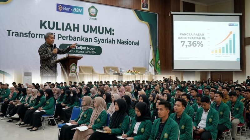 Ilustrasi Dirut Bank BSN Alex Sofjan Noor mengisi kuliah umum perbankan syariah di UINSU Medan.(poto: AI).