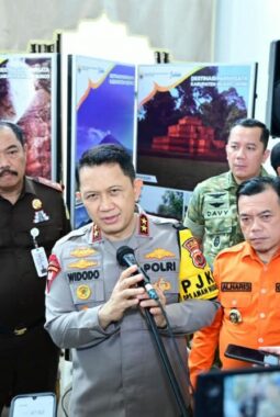 Penanganan Karhutla Jambi: Menhut dan Polda Perkuat Sinergi