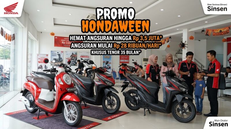 Ilustrasi suasana dealer Sinsen Jambi saat promo Hondaween 2026 tawarkan diskon angsuran Scoopy dan Vario 160.(poto: AI).