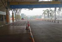Kondisi udara berkabut asap di sekitar Bandara Sultan Thaha Jambi.(poto: jambiprima.com).