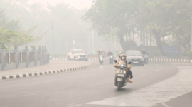 Tips aman berkendara di tengah kabut asap karhutla.(poto: istimewa).