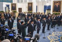Presiden Prabowo merombak susunan kabinet per 1 Oktober 2026.(poto: kompas.com).