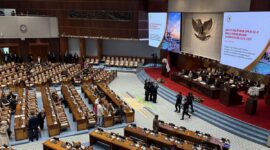 DPR gelar Rapat Paripurna setujui RUU Satu Data Indonesia serta aturan Pelindungan Ketenagakerjaan, Selasa (6/10/2026).(poto: kompas.com).