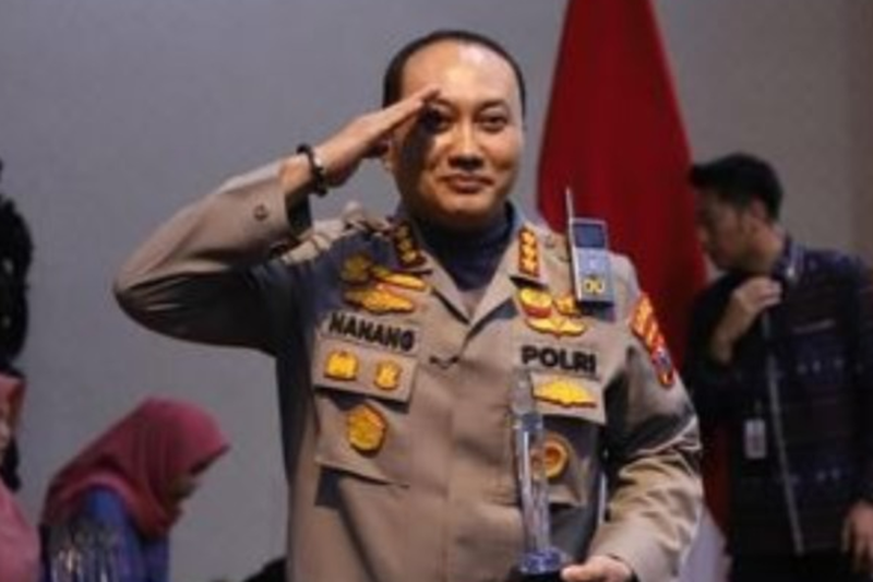 Kombes Pol Nanang Haryono yang langsung dimutasi menjaadi Dirpolairud Polda Jambi padahal baru sertijab sebagai Kapolresta Sleman.(poto: kompas.com).