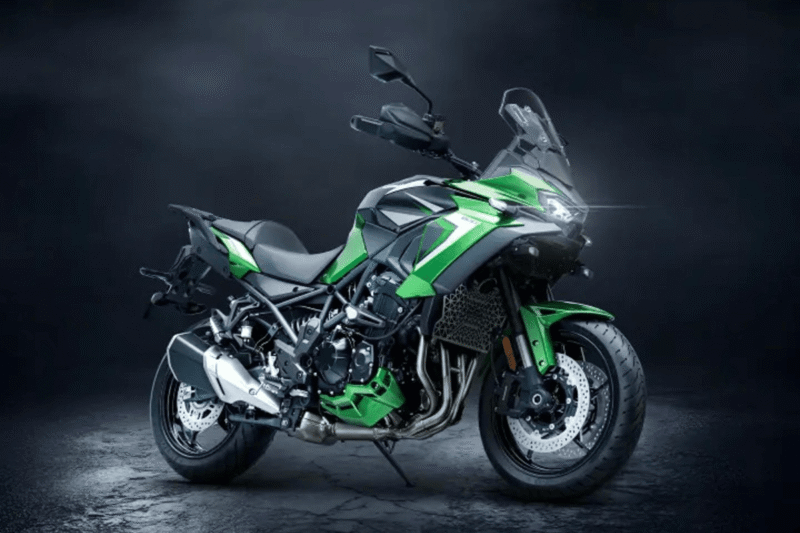 Kawasaki Versys 900 SE LT.(poto: kompas.com).