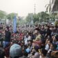 Mahasiswa GERAM Kaltim kecewa atas respons Gubernur Rudy Mas'ud saat temui massa aksi di Samarinda, Rabu (21/10/2026).(poto: kompas.com).