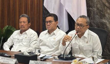 Pemerintah percepat pembagian beras 30 kg untuk 33,2 juta keluarga desil 1–4 sebelum Desember 2026 demi amankan pangan jelang Nataru.