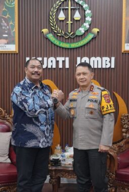 Kapolda dan Kajati Jambi Bahas Penegakan Hukum Transparan