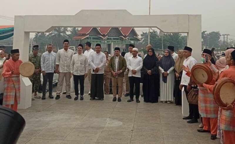 Pemerintah Kabupaten Bungo bersama Bank Syariah Indonesia resmi merilis Gerakan Literasi Al-Qur’an Bungo di Masjid Agung Al-Mubarak, Selasa (6/10/2026).(poto: jambiprima.com).