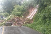 Longsor di Pelayang Raya pada 30/10/2026.(poto: Mardizal).