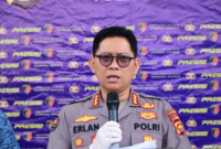Kabid Humas Polda Jambi Kombes Pol Erlan Munaji jelaskan penanganan kasus karhutla di Jambi, Senin (12/10/2026).(poto: Istimewa).