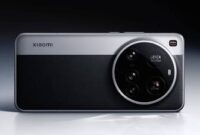 Ilustrasi modul kamera lini flagship Xiaomi Ultra. Biaya sensor kamera mutakhir dan lonjakan harga memori menjadi pemicu rumor pembatalan model Ultra generasi berikutnya.(poto: AI).