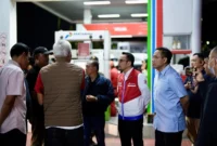 Dirut Pertamina Cek Distribusi BBM, Percepat Pemulihan di Bali.(poto: bisnis.com).